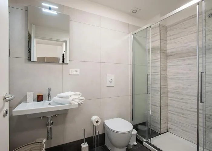 Urban Oasis Near Termini, Free Parking&balcony, Int10