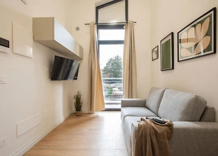 Apartment Urban Oasis Near Termini, Free Parking&balcony, Int10