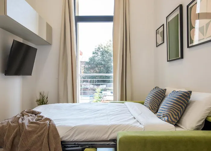 Urban Oasis Near Termini, Free Parking&balcony, Int10 Apartment